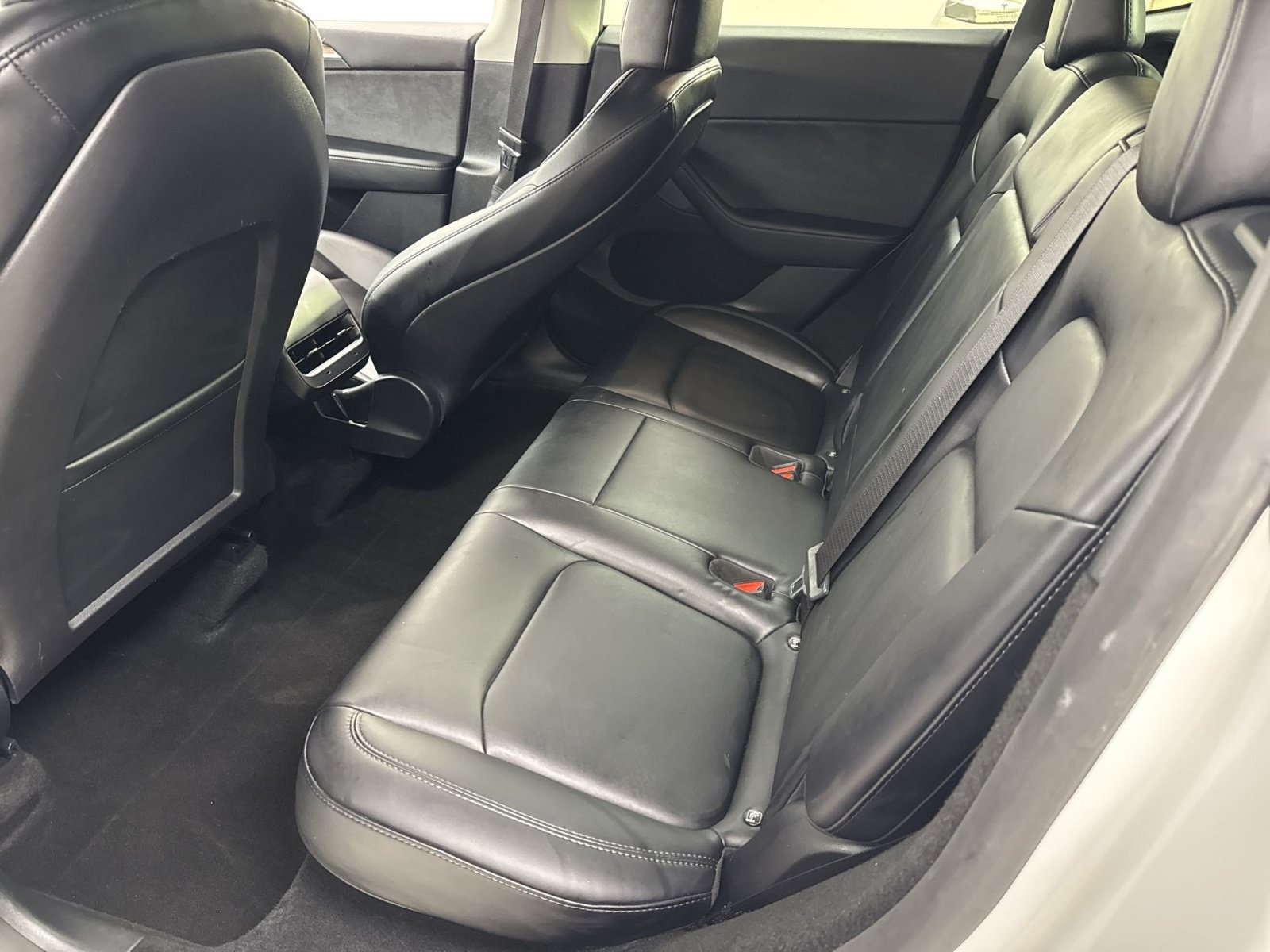 Used 2023 Tesla Model Y Performance AWD/4WD image 37