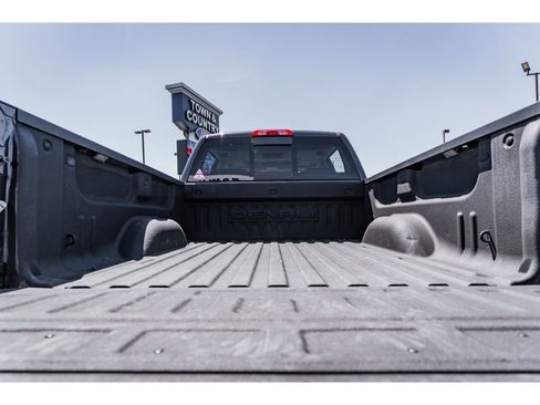 Used 2016 GMC Sierra 1500 Denali AWD/4WD image 30