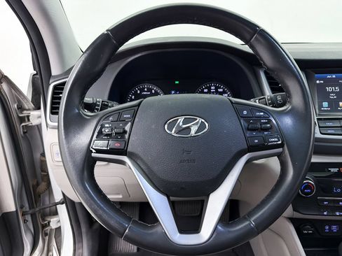 Used 2018 Hyundai Tucson Value FWD image 5