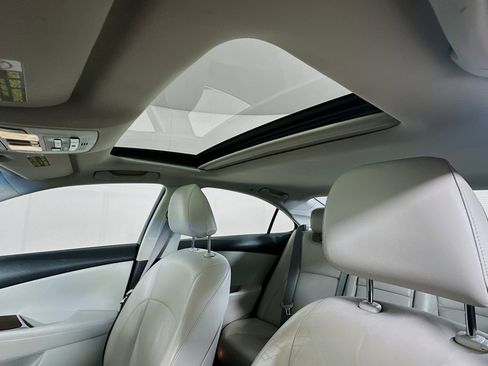 Used 2011 Lexus ES 350 FWD image 25