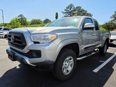 Used 2023 Toyota Tacoma SR w/ SR Convenience Package