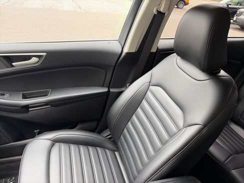 Used 2024 Ford Edge SEL w/ Convenience Package AWD/4WD image 17