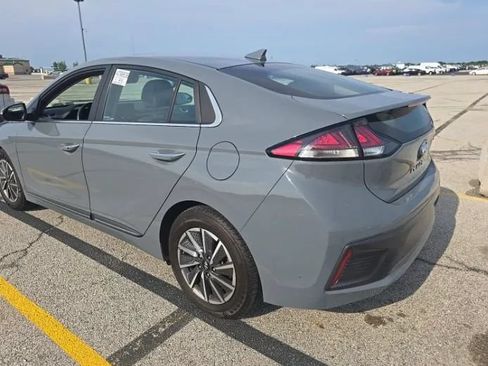 Used 2021 Hyundai Ioniq Limited FWD image 4