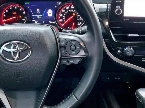 Used 2024 Toyota Camry XSE image 23