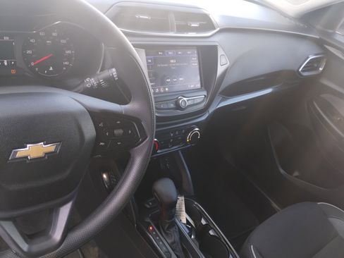 Used 2023 Chevrolet TrailBlazer LT image 12