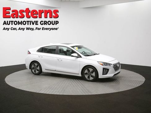 Used 2022 Hyundai Ioniq Limited image 48