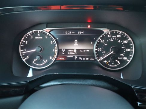 New 2025 Nissan Pathfinder SV w/ SV Premium Package image 23