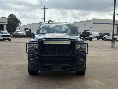 Used 2024 RAM 2500 Big Horn w/ Night Edition AWD/4WD image 6