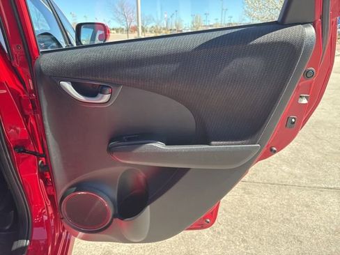 Used 2013 Honda Fit Sport image 12