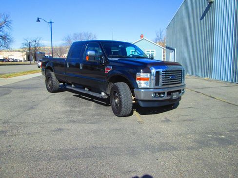 Used 2009 Ford F350 Lariat image 1