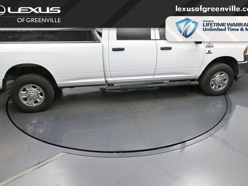 Used 2023 RAM 2500 Tradesman w/ Chrome Appearance Group AWD/4WD image 20