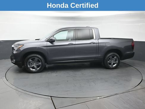 Certified 2023 Honda Ridgeline RTL image 2
