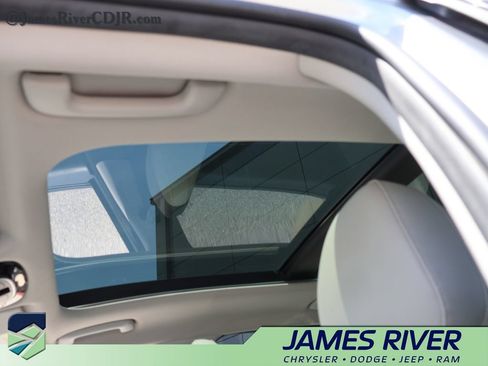 Used 2022 Hyundai Tucson Limited w/ Cargo Package FWD image 26