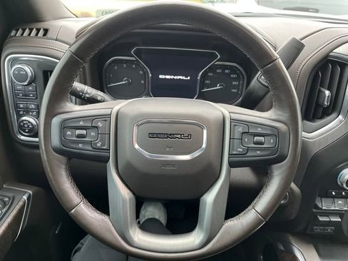 Certified 2022 GMC Sierra 1500 Denali w/ Denali Premium Package image 16
