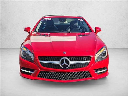 Used 2013 Mercedes-Benz SL 550 image 2