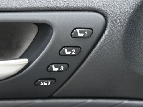 Used 2022 Lexus IS 350 F Sport w/ Navigation Package image 5