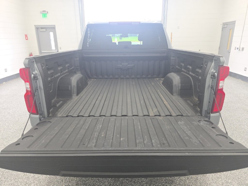 Used 2026 Chevrolet Silverado 1500 RST w/ RST Select Package AWD/4WD image 21