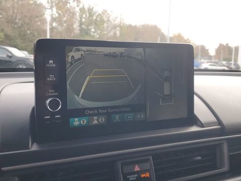 Used 2023 Honda Pilot Elite image 23