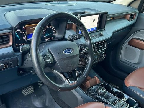 Used 2022 Ford Maverick Lariat w/ Lariat Luxury Package image 9