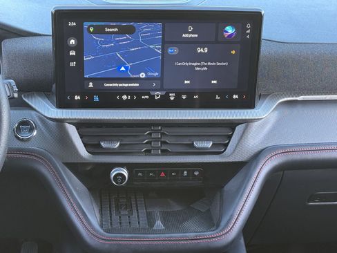 Used 2025 Ford Explorer ST image 17