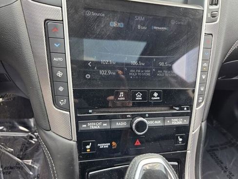 Used 2018 INFINITI Q50 Sport RWD image 7