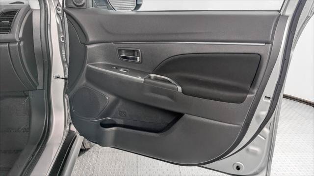 Used 2021 Mitsubishi Outlander Sport SE FWD image 22