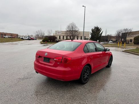 Used 2014 Volkswagen Jetta SE image 4