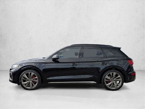 Used 2025 Audi SQ5 Prestige image 9