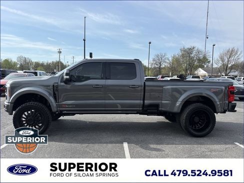 Used 2026 Ford F450 Platinum w/ FX4 Off-Road Package image 10