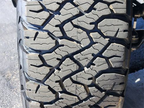 Used 2025 Chevrolet Silverado 1500 LT w/ Protection Package image 13