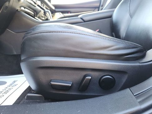 Used 2021 MAZDA MAZDA3 s image 25