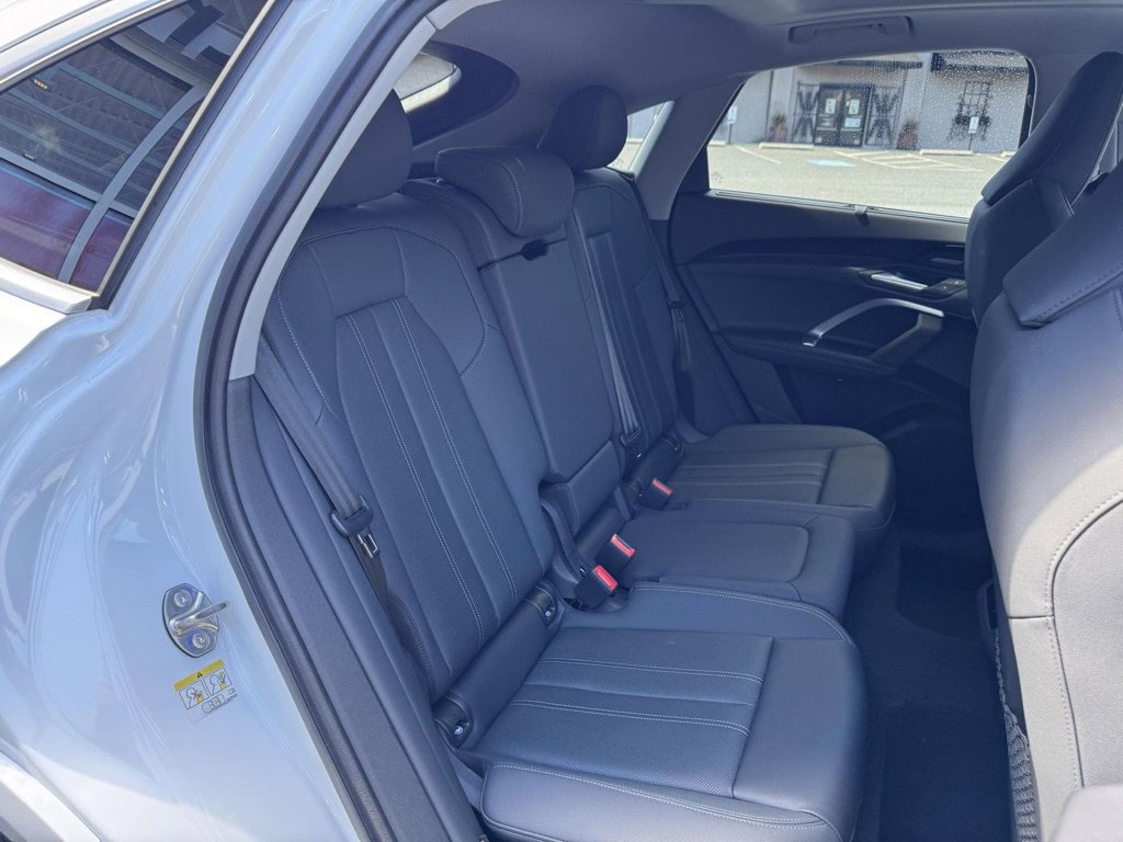 Certified 2025 Audi Q5 Premium Plus w/ Premium Plus AWD/4WD image 22