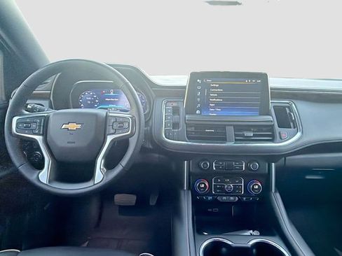 Used 2023 Chevrolet Tahoe Premier image 17