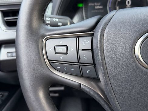Used 2024 Lexus UX 250h AWD w/ Premium Package image 19