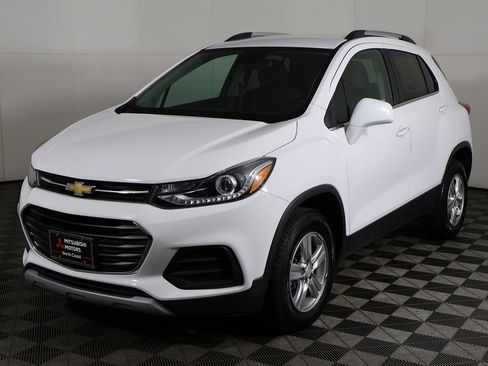 Used 2020 Chevrolet Trax LT image 5