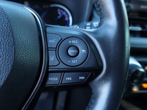 Used 2020 Toyota RAV4 XSE image 30