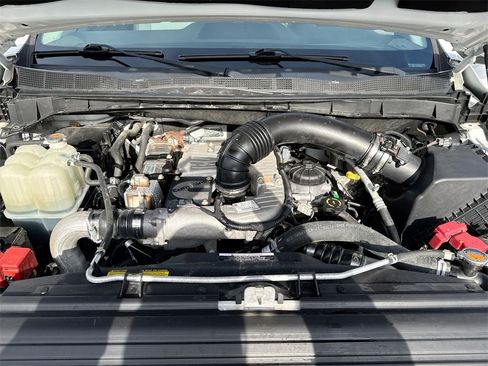 Used 2019 Nissan Titan S w/ S Utility Package image 24