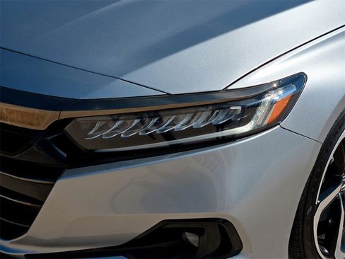 Used 2022 Honda Accord Sport Special Edition image 3