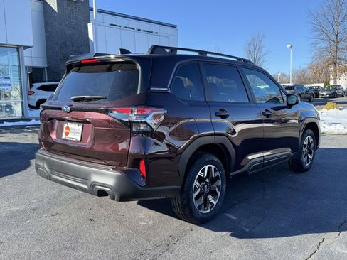 Certified 2026 Subaru Forester Premium AWD/4WD image 2
