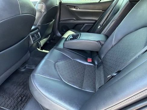 Used 2021 Toyota Camry XSE FWD image 16