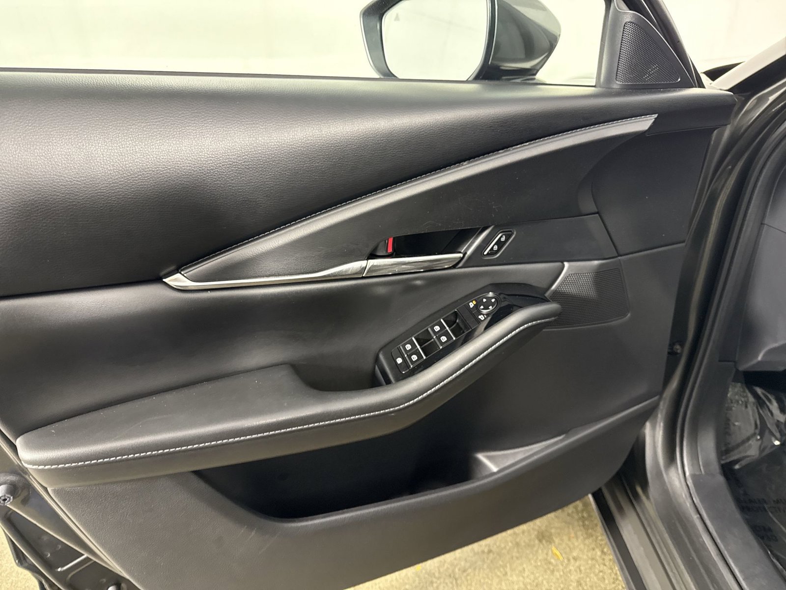 Used 2024 MAZDA CX-30 AWD 2.5 S w/ Preferred Package image 20