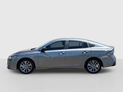 New 2026 Nissan Sentra SL FWD image 2