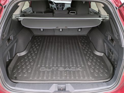 Used 2024 Subaru Outback Premium image 17