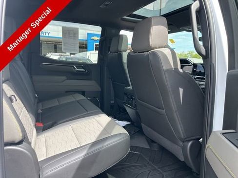 Used 2025 Chevrolet Silverado 1500 ZR2 w/ Technology Package AWD/4WD image 32