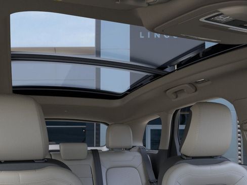 New 2026 Lincoln Corsair Grand Touring AWD/4WD image 22