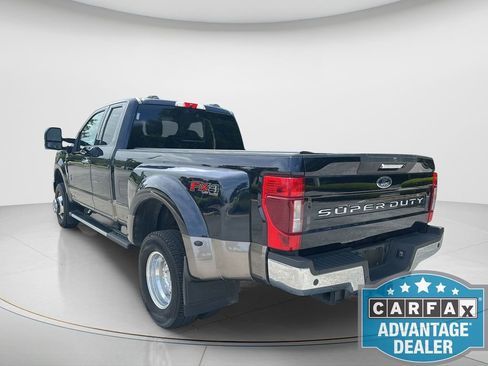 Used 2021 Ford F350 Lariat w/ Chrome Package image 8