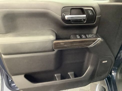 Used 2020 Chevrolet Silverado 1500 RST AWD/4WD image 10
