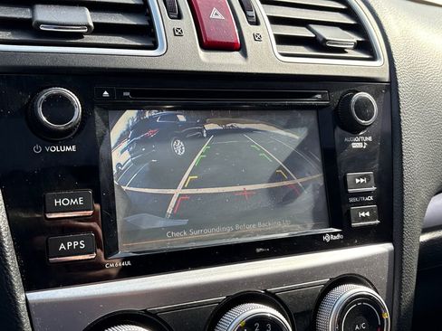 Used 2015 Subaru Crosstrek 2.0i Premium w/ Moonroof Package image 14