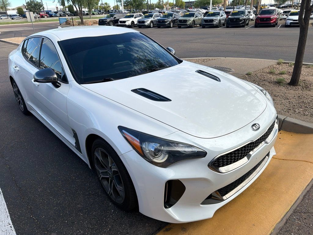 Used 2020 Kia Stinger GT-Line RWD image 2