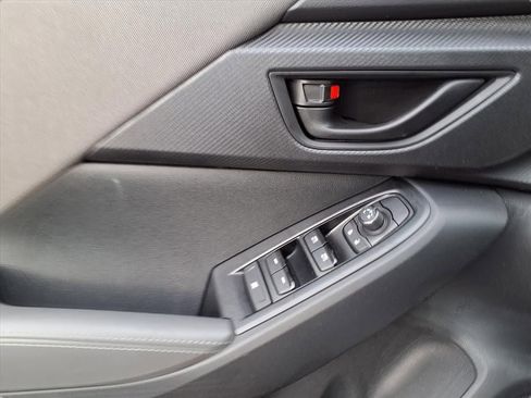 New 2026 Subaru Crosstrek 2.0i Premium image 11